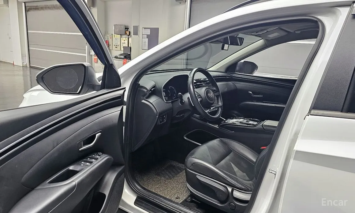 Фото 10 - Hyundai Tucson