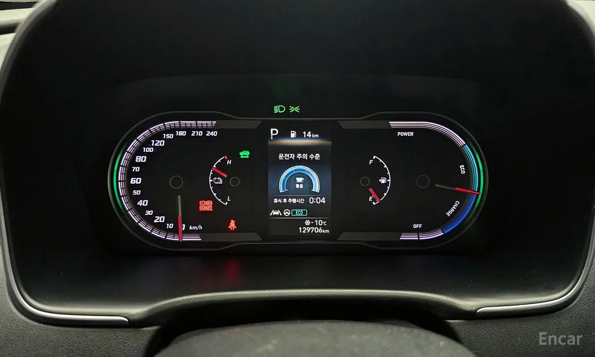 Фото 8 - Hyundai Tucson