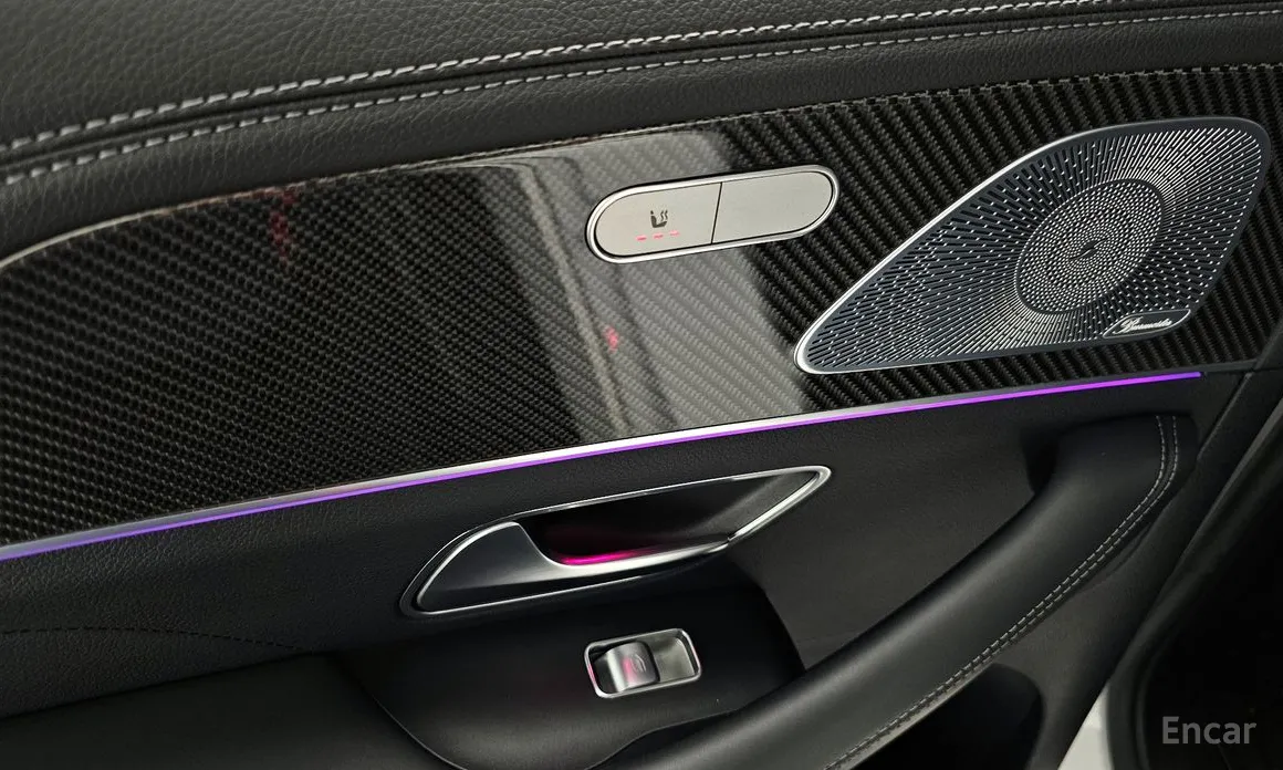 Фото 17 - Mercedes-Benz GLE-Class