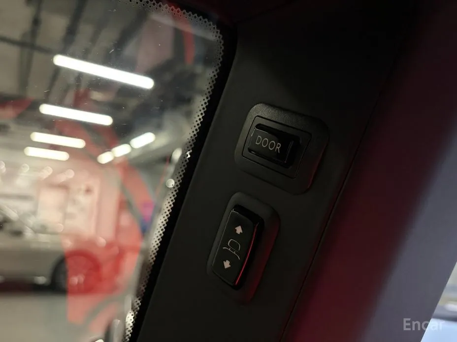 Фото 17 - Rolls-Royce Cullinan