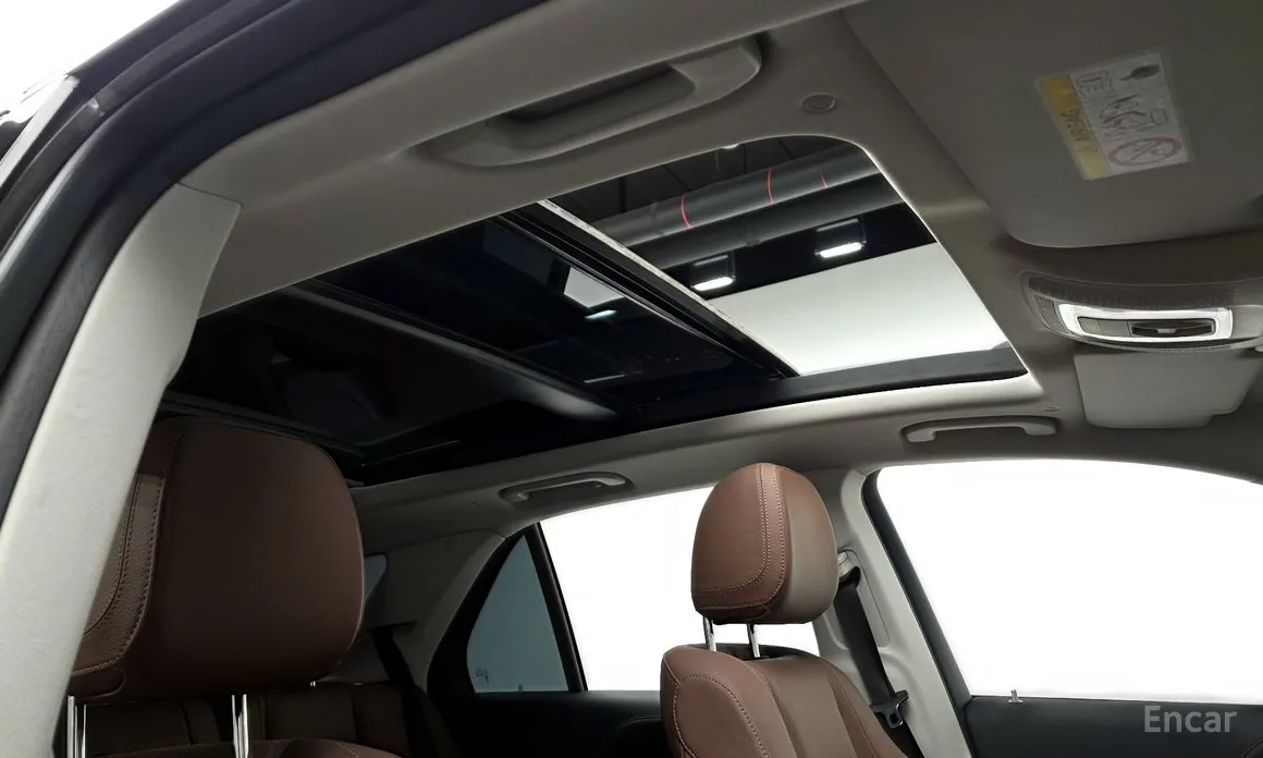 Фото 17 - Mercedes-Benz GLE-Class