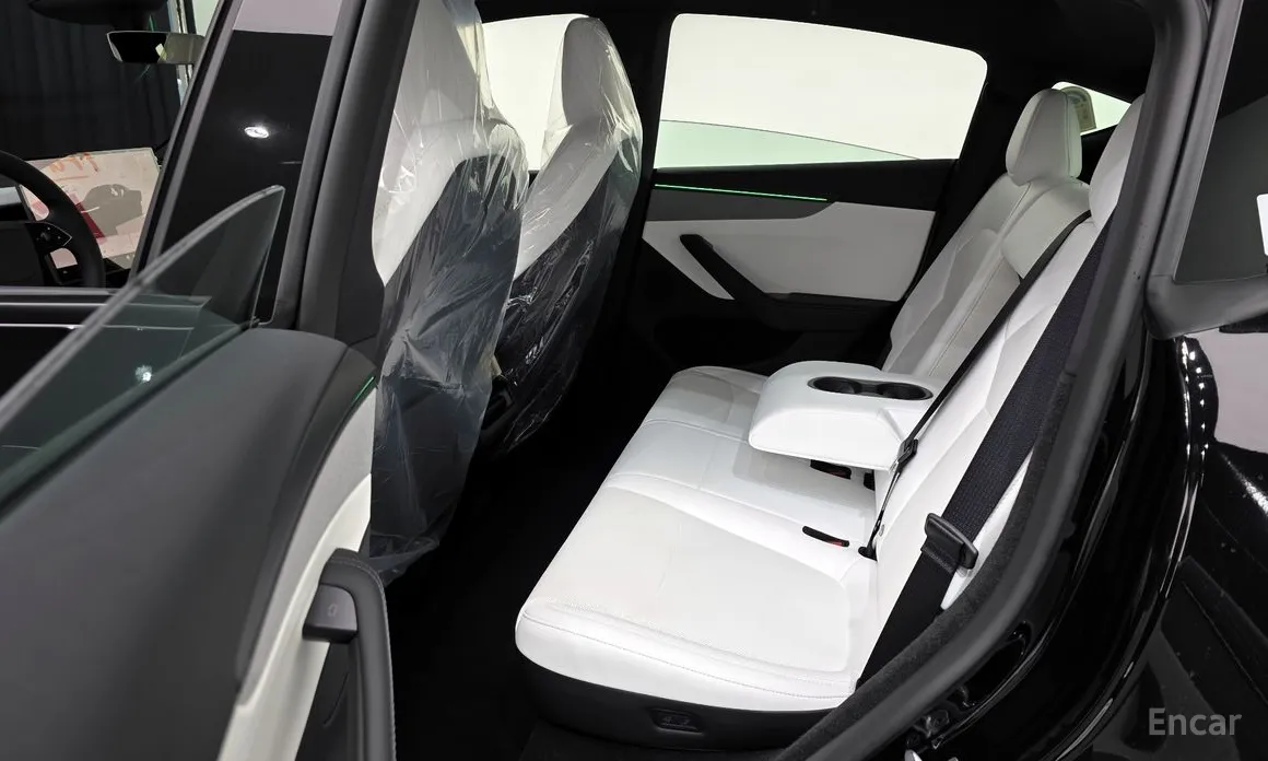 Фото 20 - Tesla Model Y