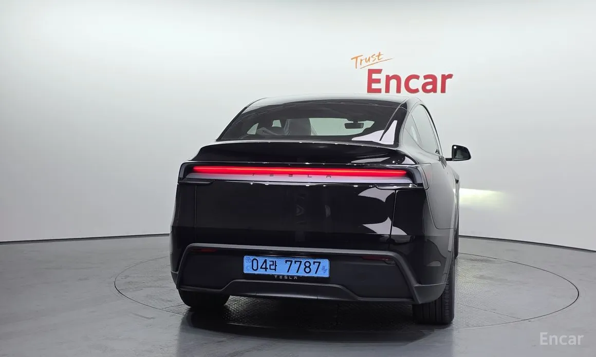 Фото 4 - Tesla Model Y