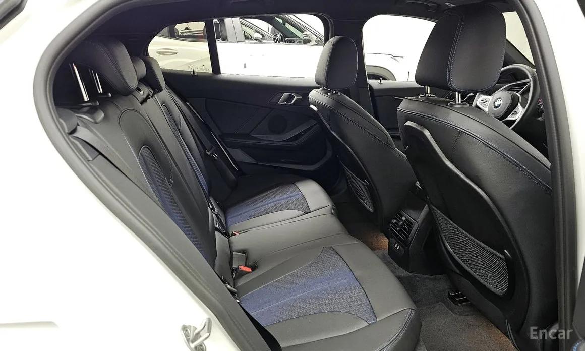 Фото 12 - BMW 1 Series