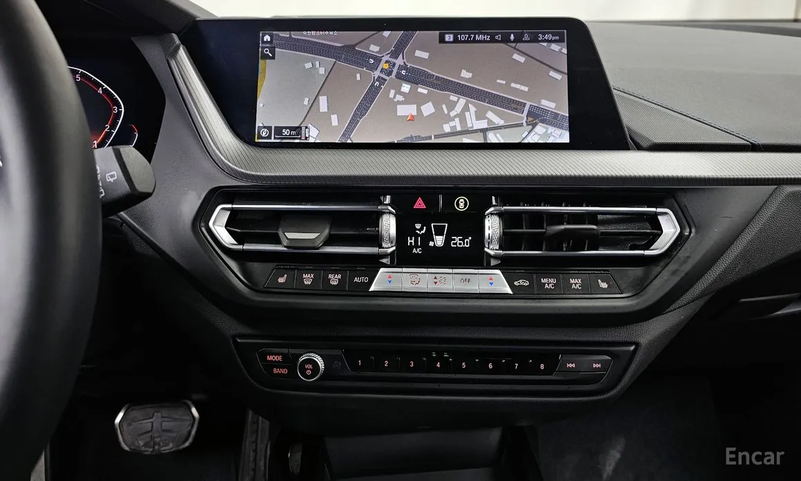 Фото 15 - BMW 1 Series