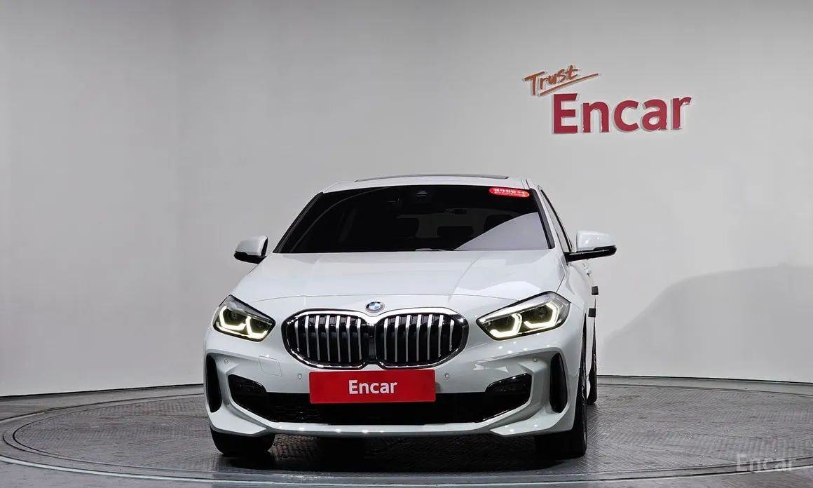 Фото 3 - BMW 1 Series