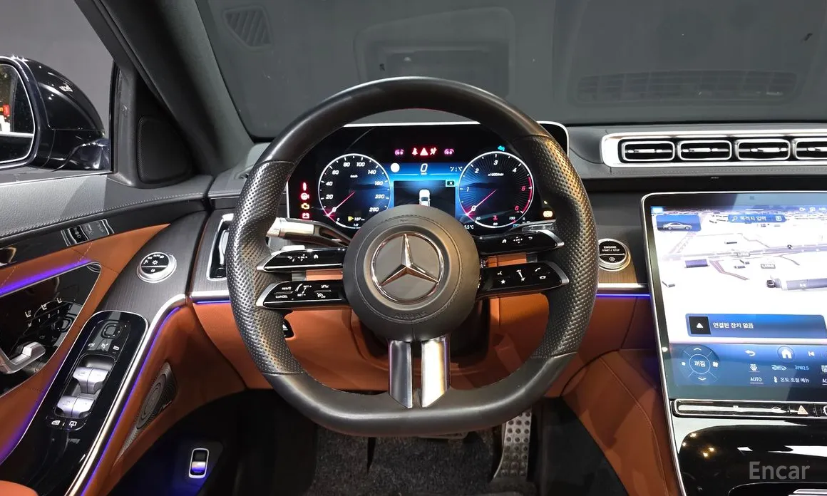 Фото 13 - Mercedes-Benz S-Class