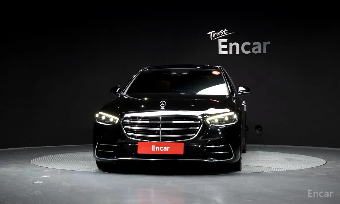 Фото 3 - Mercedes-Benz S-Class