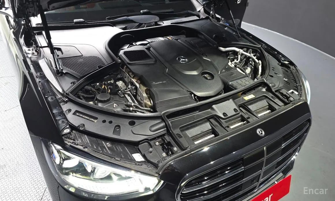 Фото 6 - Mercedes-Benz S-Class