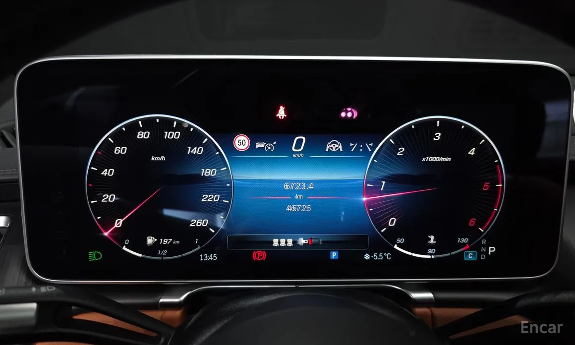 Фото 8 - Mercedes-Benz S-Class