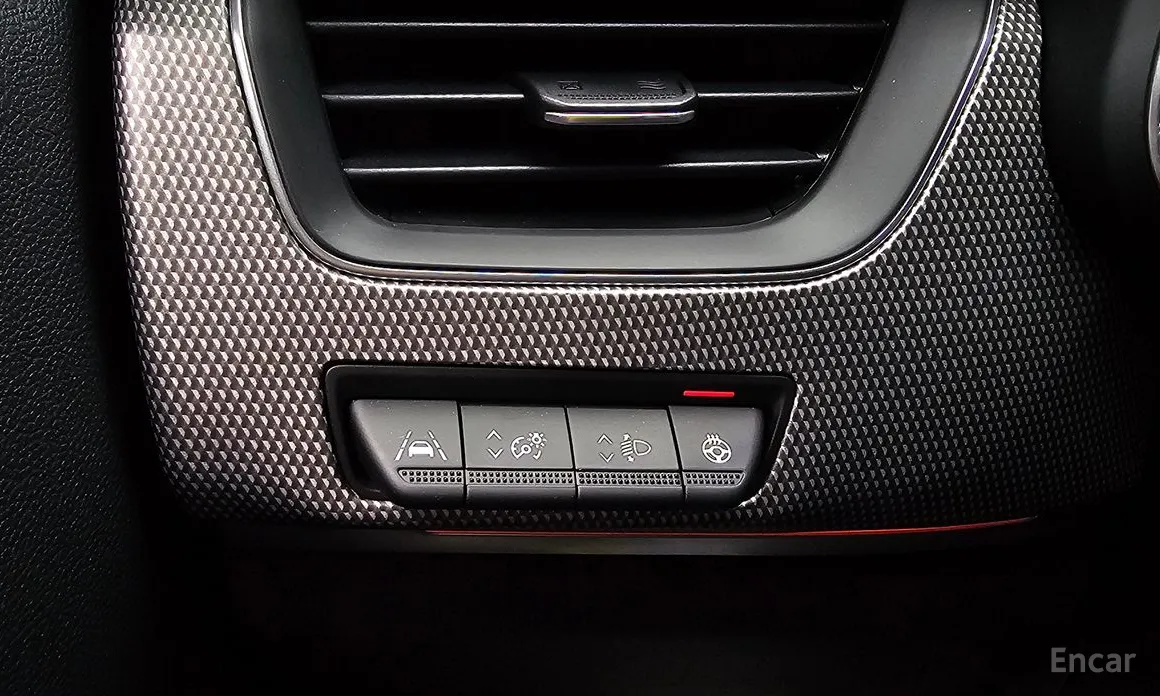 Фото 19 - Renault XM3