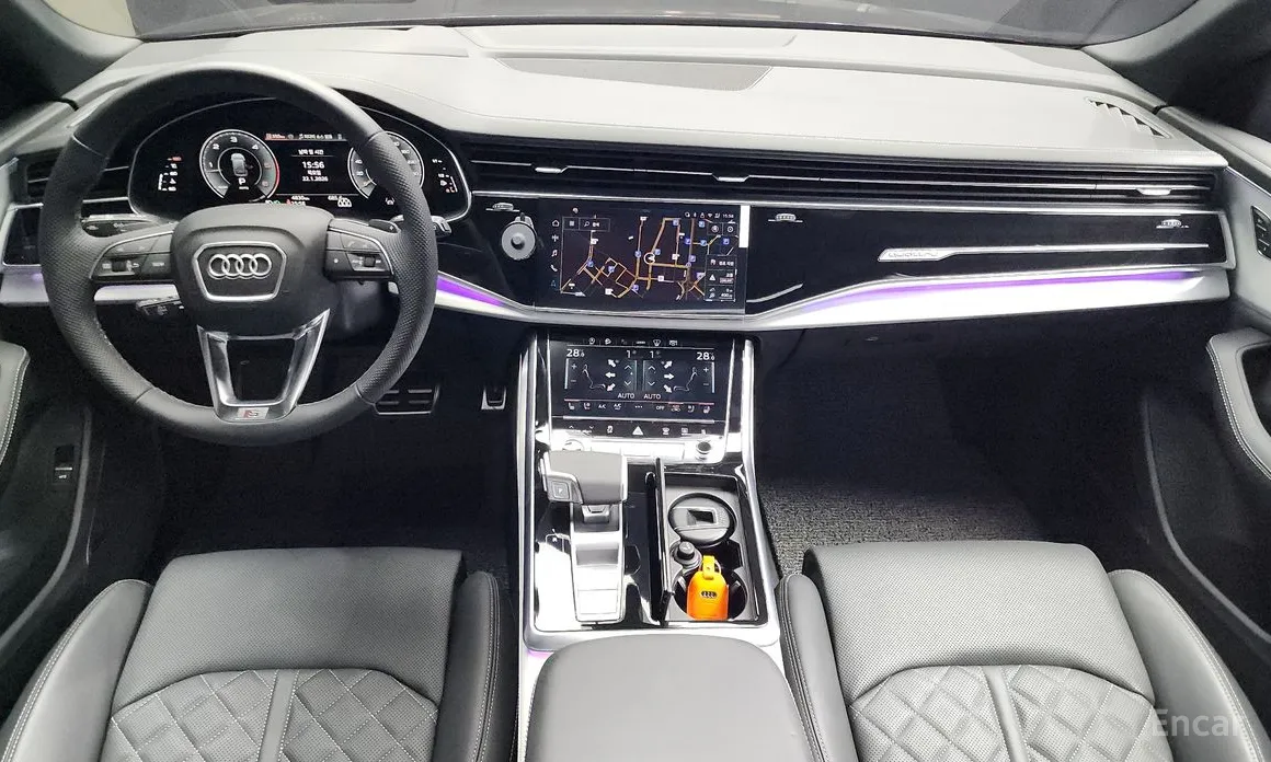 Фото 7 - Audi Q8