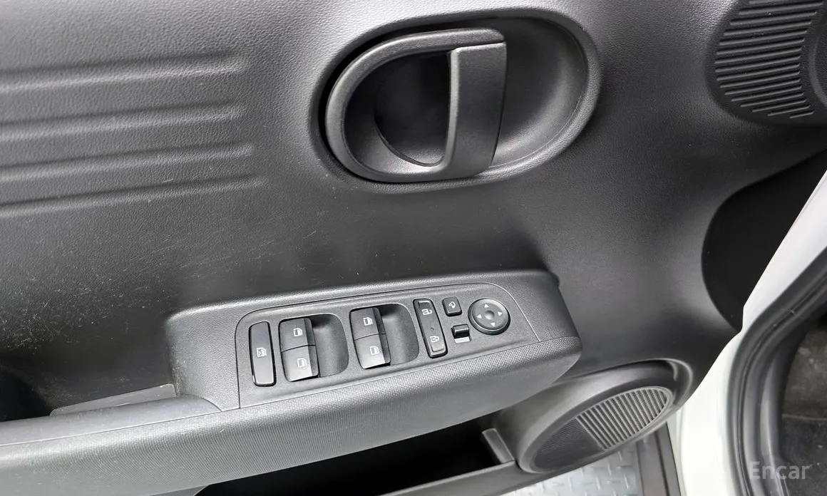 Фото 14 - Hyundai Casper