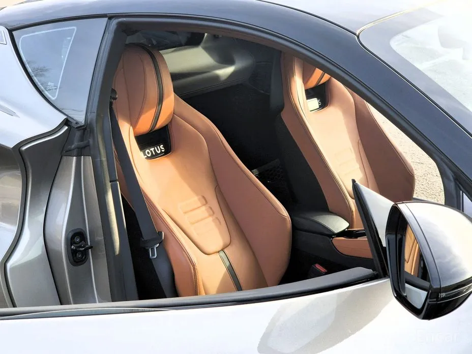 Фото 10 - Lotus Emira