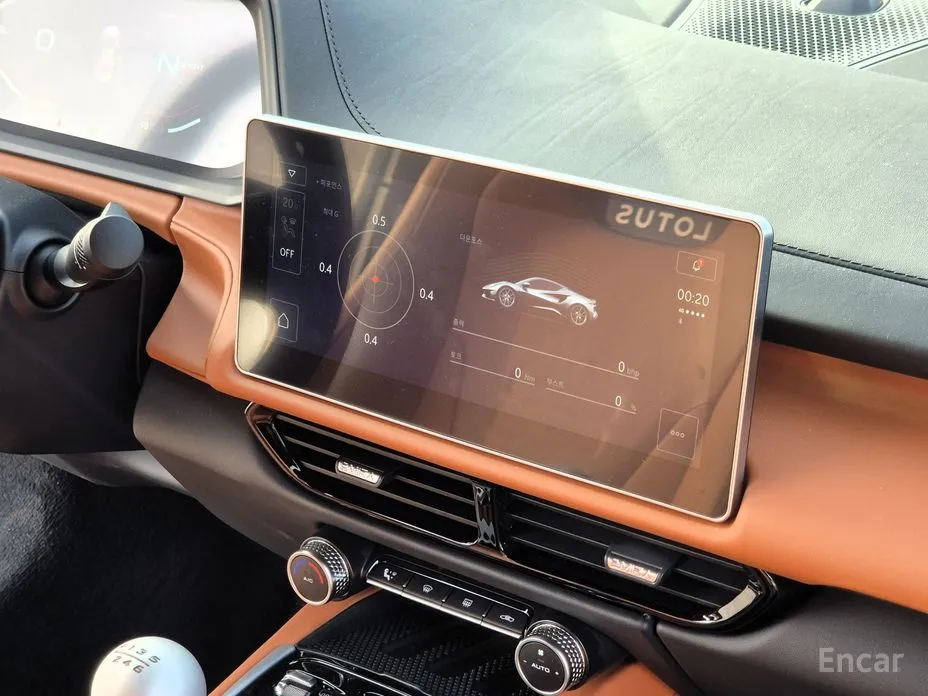 Фото 16 - Lotus Emira