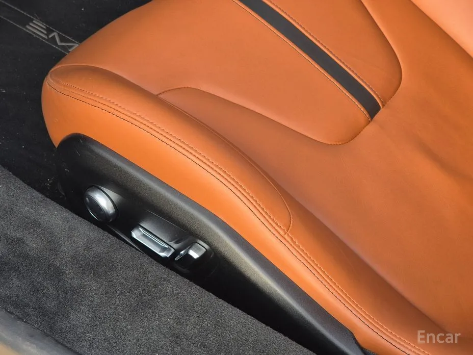 Фото 17 - Lotus Emira