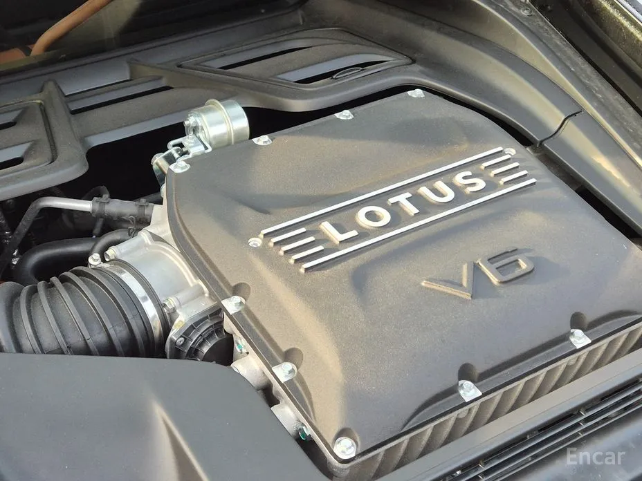 Фото 6 - Lotus Emira