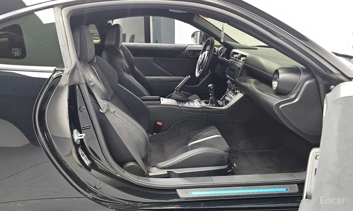 Фото 11 - Toyota 86