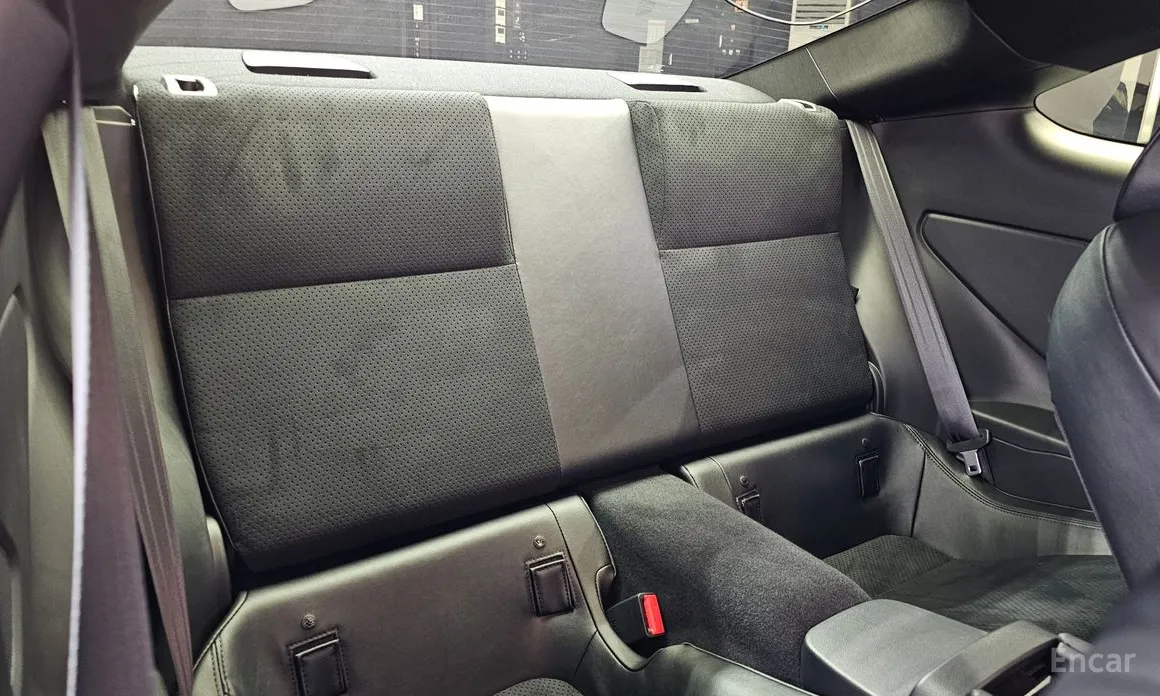 Фото 12 - Toyota 86