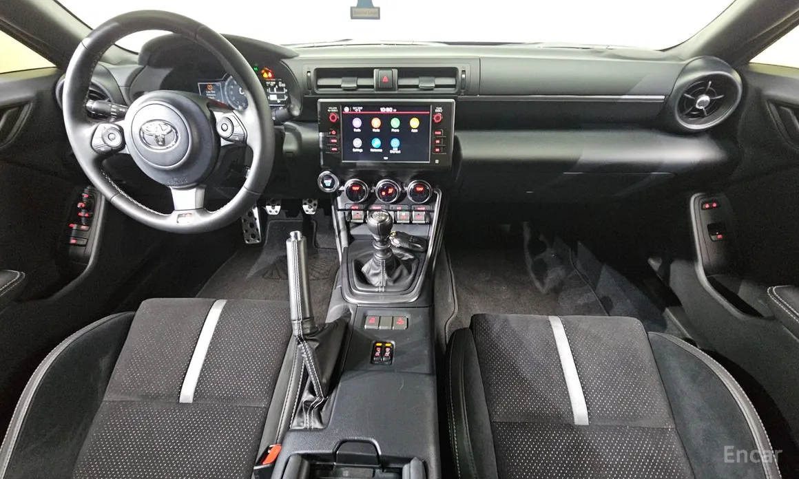 Фото 7 - Toyota 86