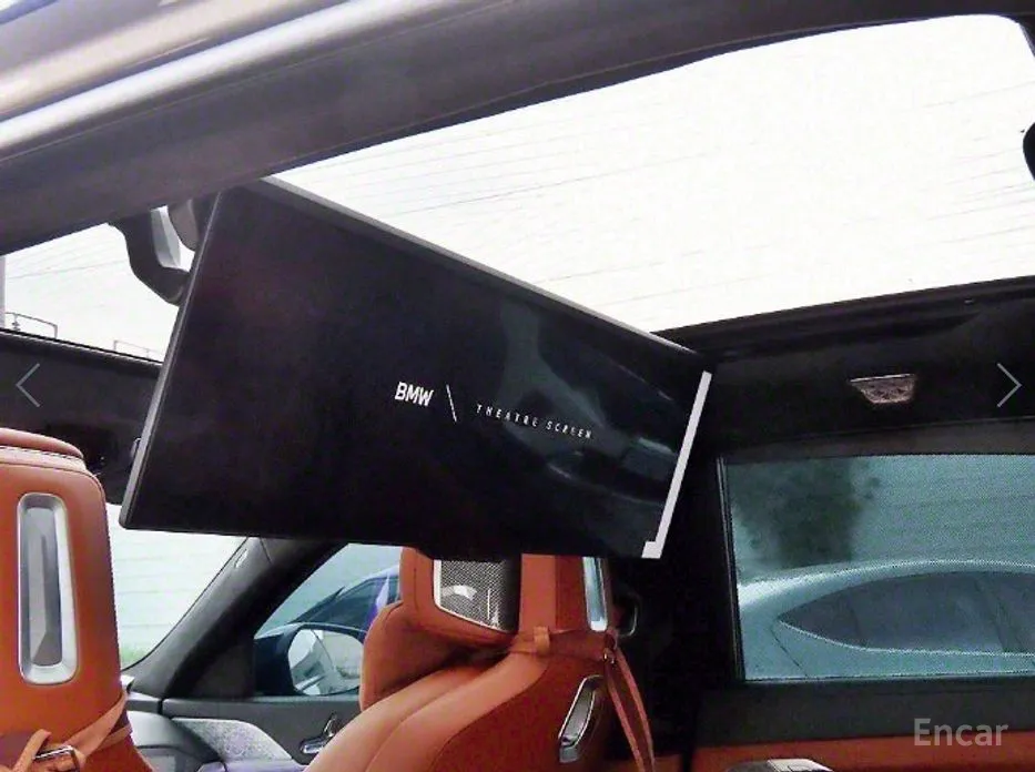 Фото 15 - BMW i7