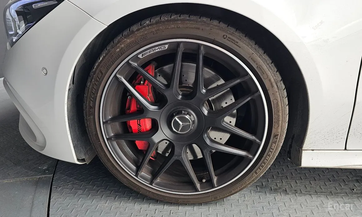 Фото 5 - Mercedes-Benz CLA-Class