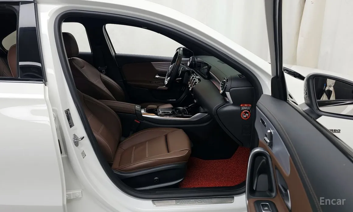 Фото 11 - Mercedes-Benz A-Class