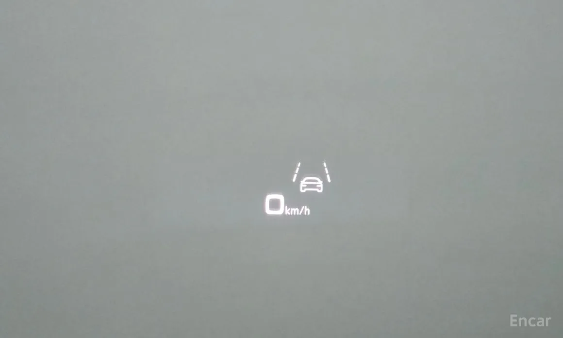 Фото 18 - Audi e-tron