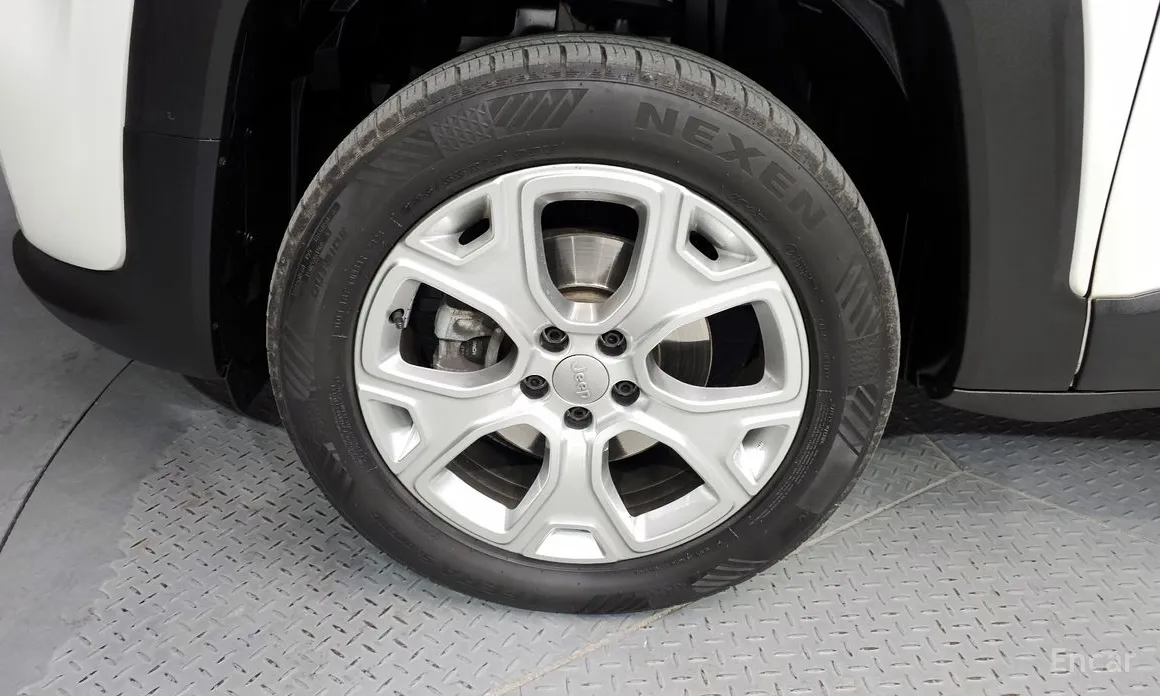 Фото 5 - Jeep Renegade