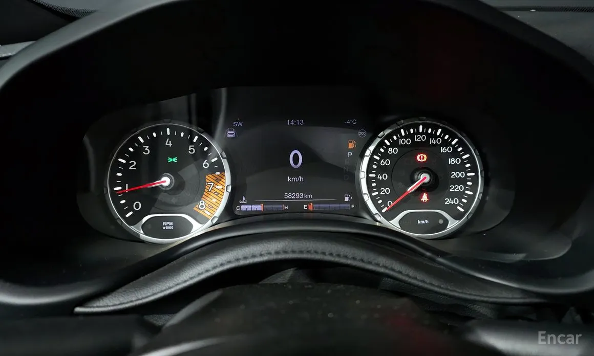 Фото 8 - Jeep Renegade