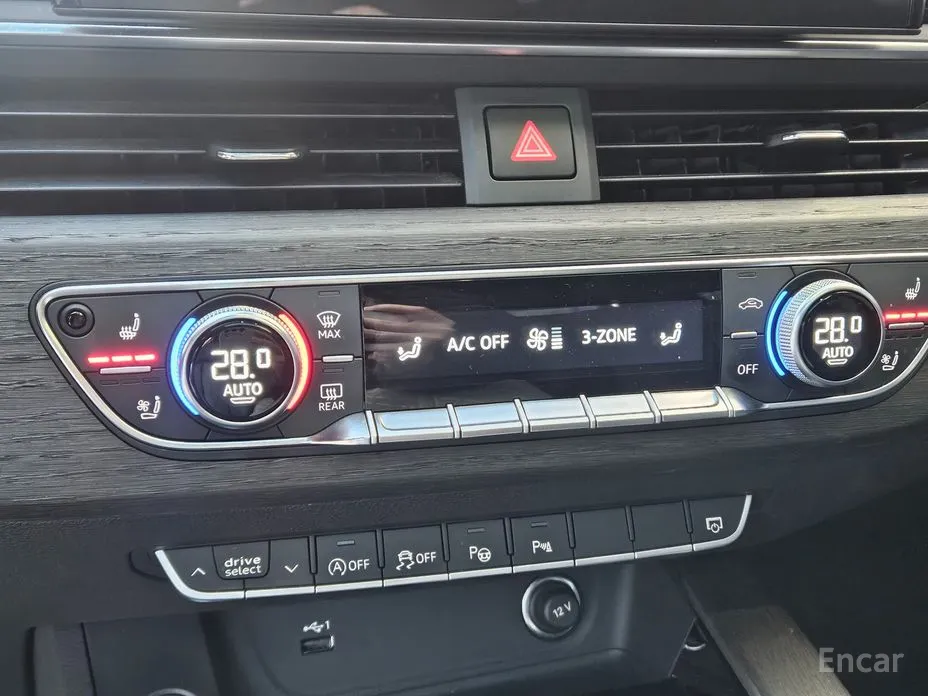 Фото 14 - Audi A4