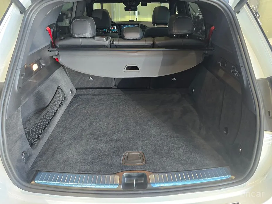 Фото 17 - Mercedes-Benz GLE-Class