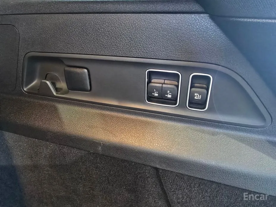 Фото 18 - Mercedes-Benz GLE-Class