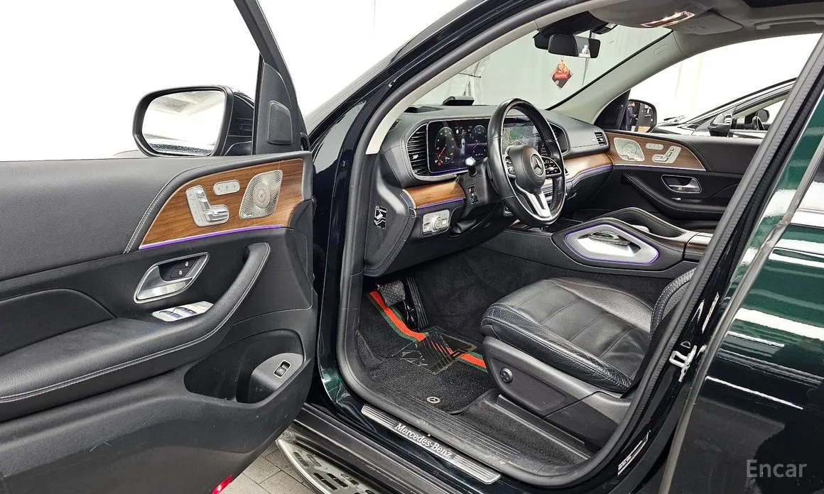 Фото 10 - Mercedes-Benz GLE-Class