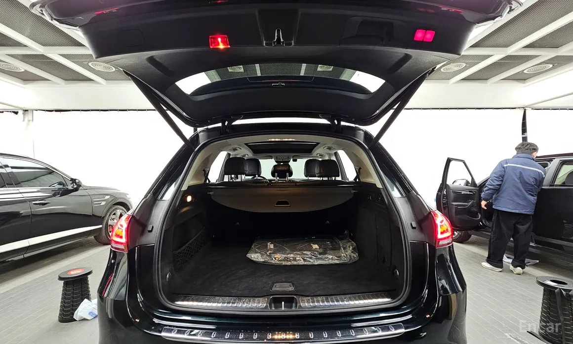 Фото 20 - Mercedes-Benz GLE-Class