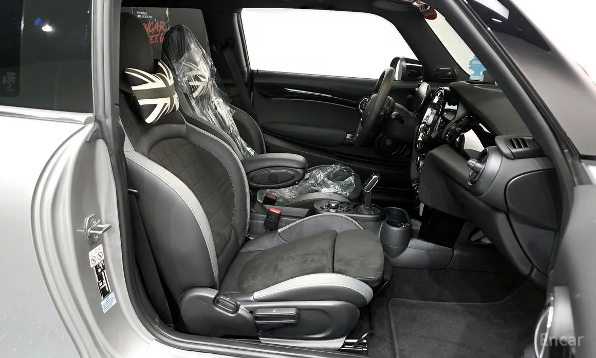 Фото 11 - Mini Cooper