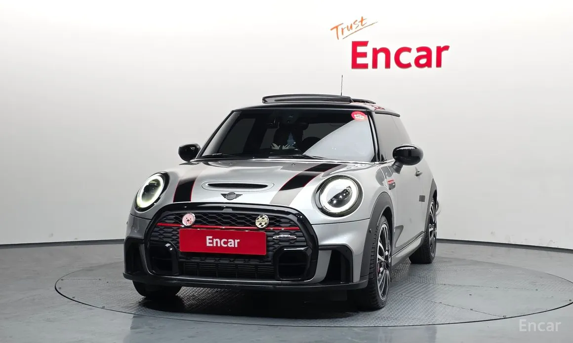 Фото 3 - Mini Cooper