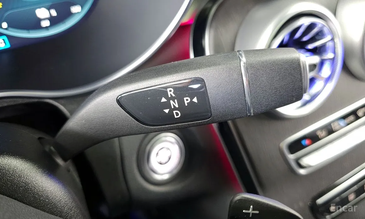 Фото 9 - Mercedes-Benz GLC-Class