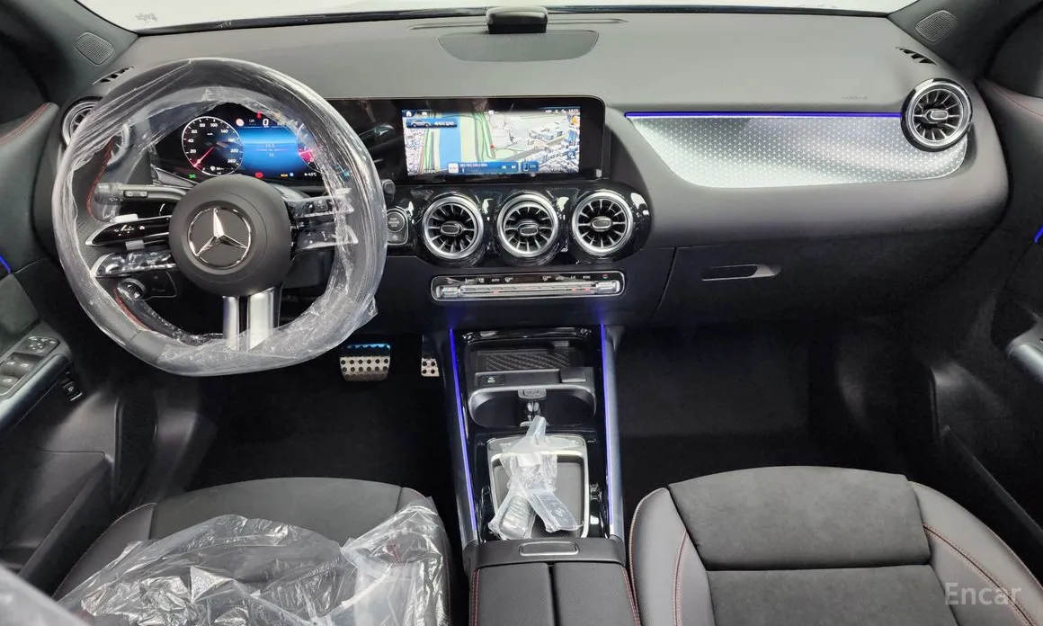 Фото 7 - Mercedes-Benz GLA-Class