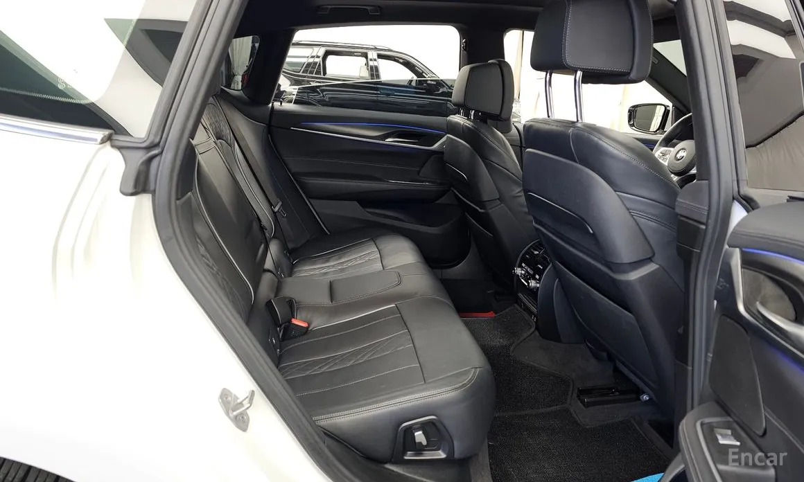 Фото 12 - BMW Gran Turismo