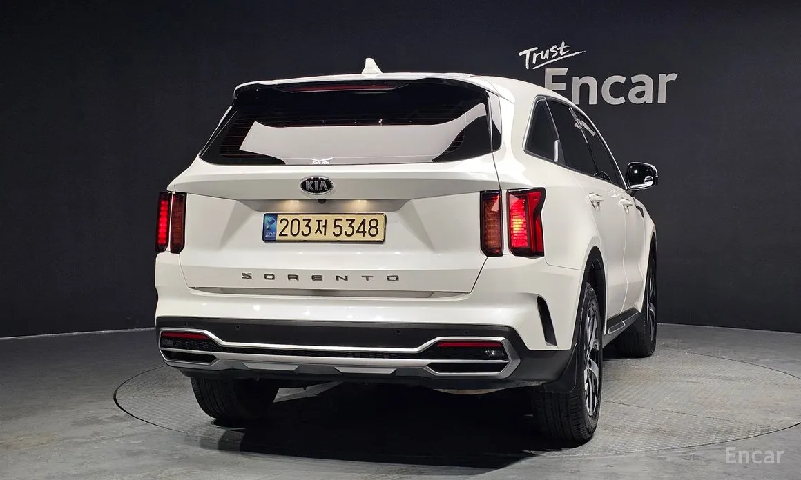 Фото 4 - Kia Sorento