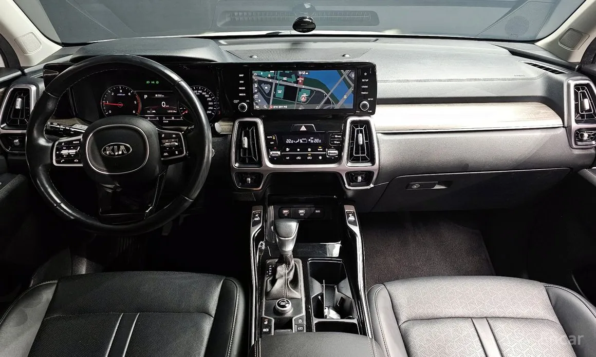 Фото 7 - Kia Sorento