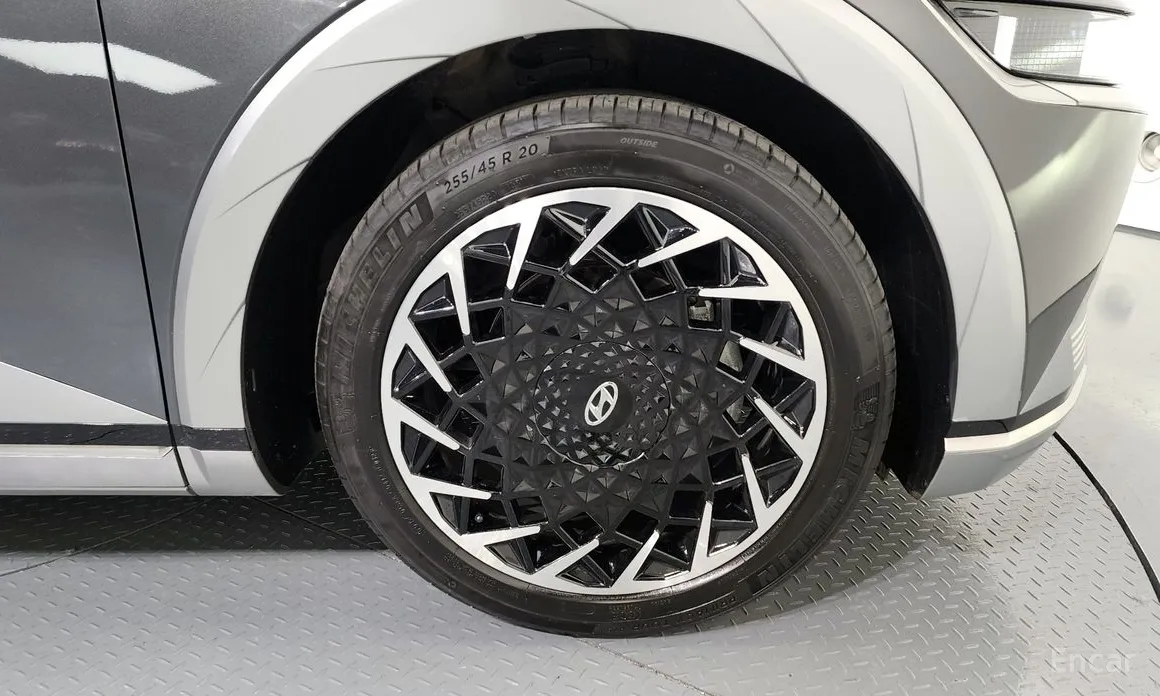 Фото 5 - Hyundai Ioniq 5