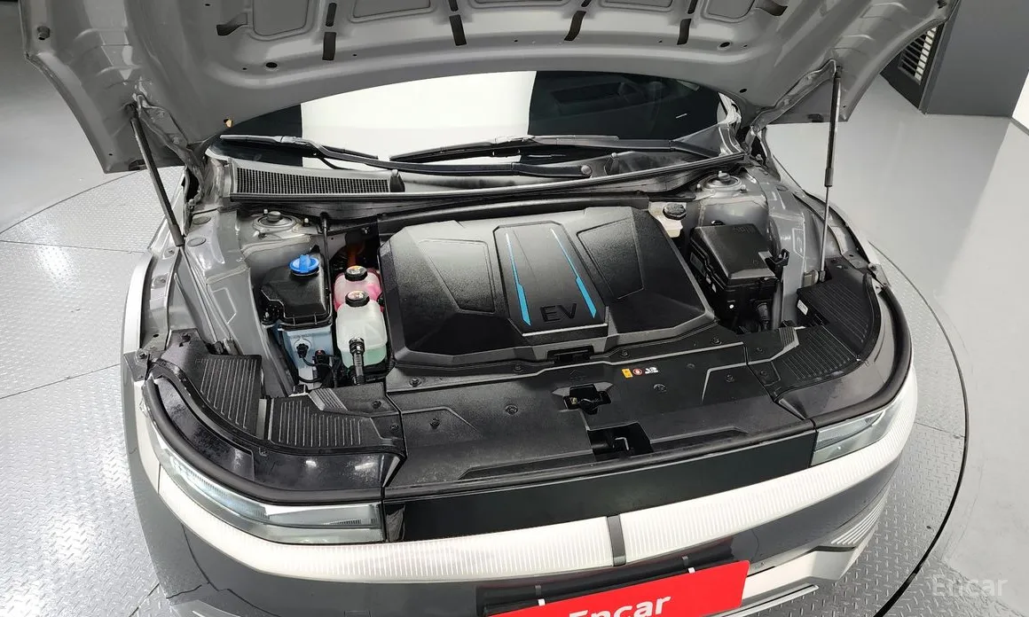 Фото 6 - Hyundai Ioniq 5