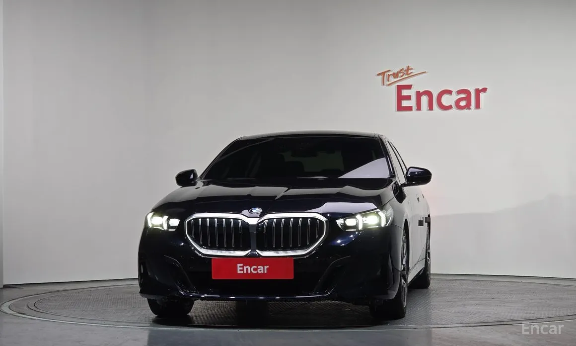 Фото 3 - BMW 5 Series