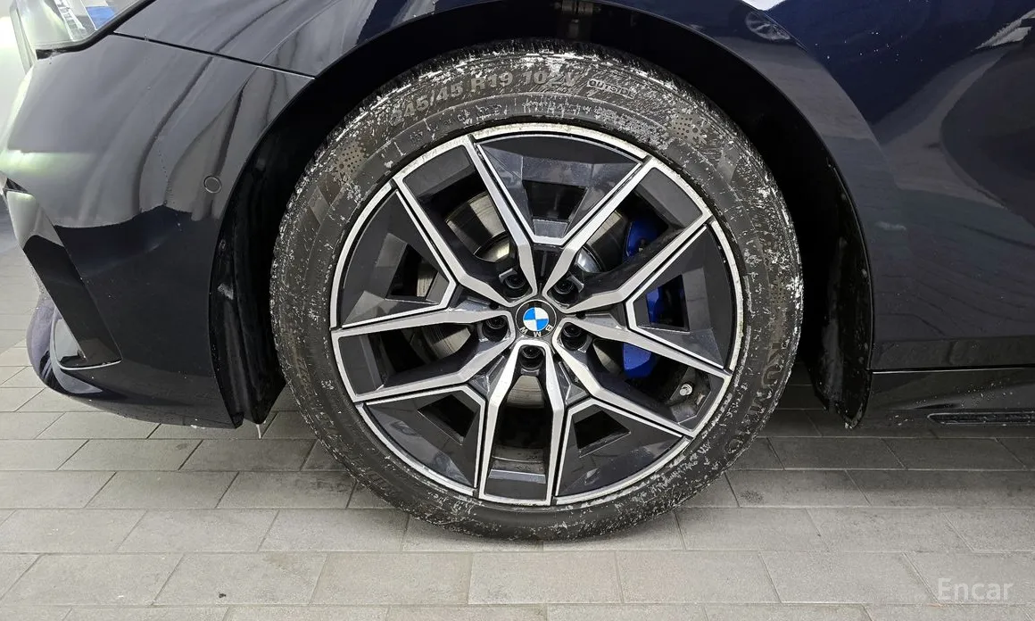 Фото 5 - BMW 5 Series