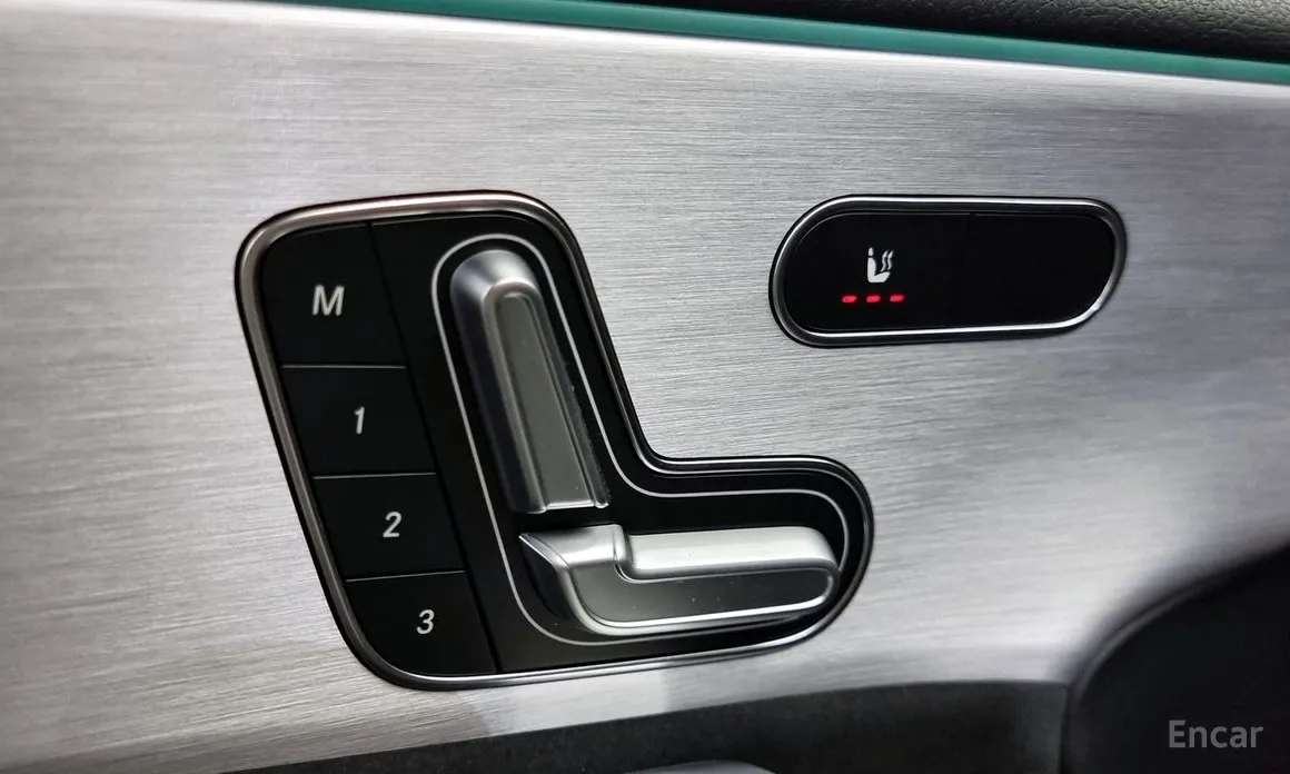 Фото 19 - Mercedes-Benz CLA-Class