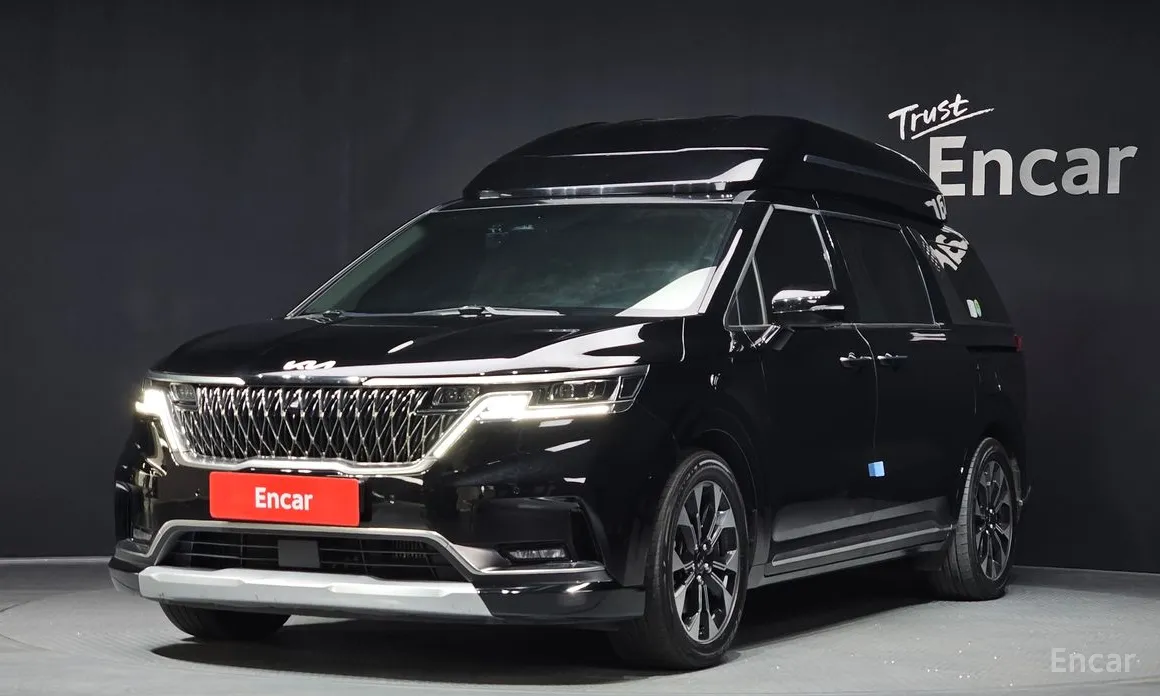 Фото 1 - Kia Carnival