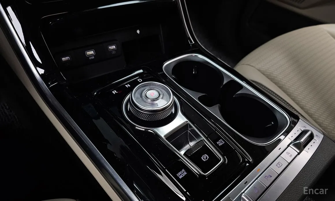 Фото 9 - Kia Carnival