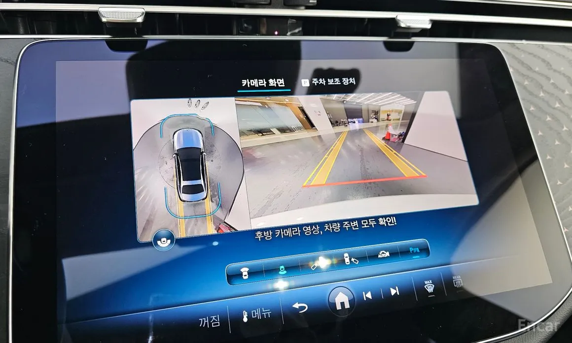 Фото 14 - Mercedes-Benz E-Class